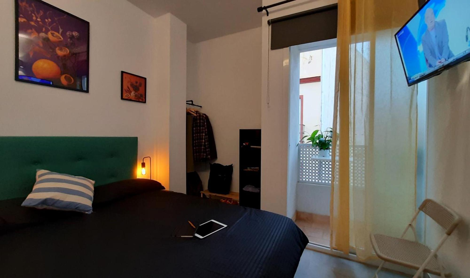 Apartment With Two Suites In The Center Of Малага Экстерьер фото